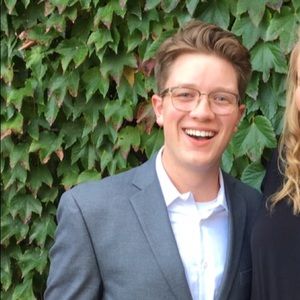 Meet your Posher, Grant